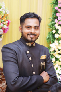 Tushar Vichare